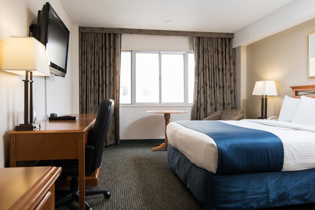Park Town Hotel